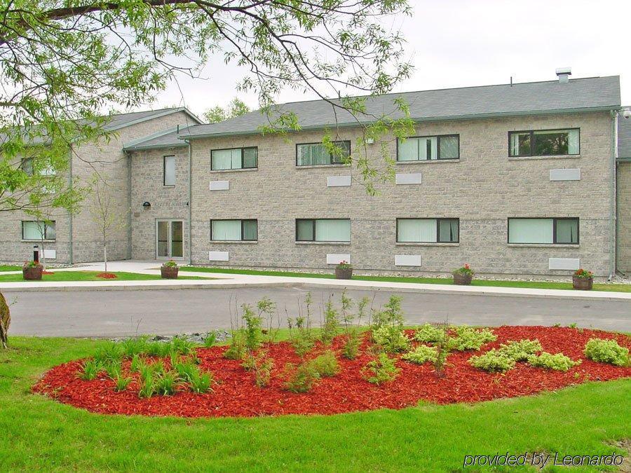 Residence & Conference Centre - Brockville Dış mekan fotoğraf